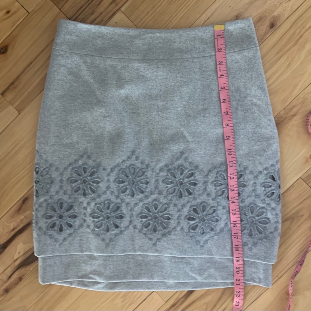 MaxMara Weekend Tiered Eyelet Gray A-line Skirt 10